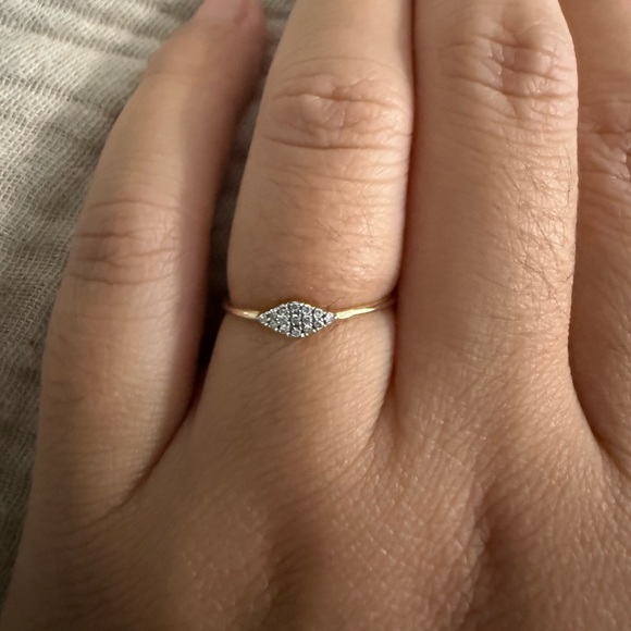 Dainty Gold Diamond Ring - Picture 1 of 6